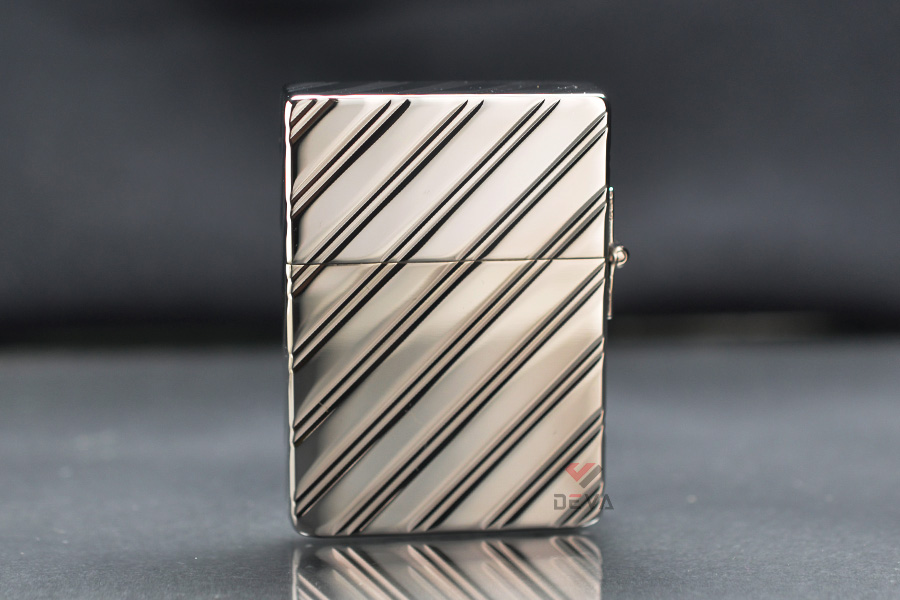 Bật Lửa Zippo Nhật Bản Tái Bản 1935 Mạ Bạch Kim Kẻ Chéo Platinum Plate ZN389 Supper Cao Cấp